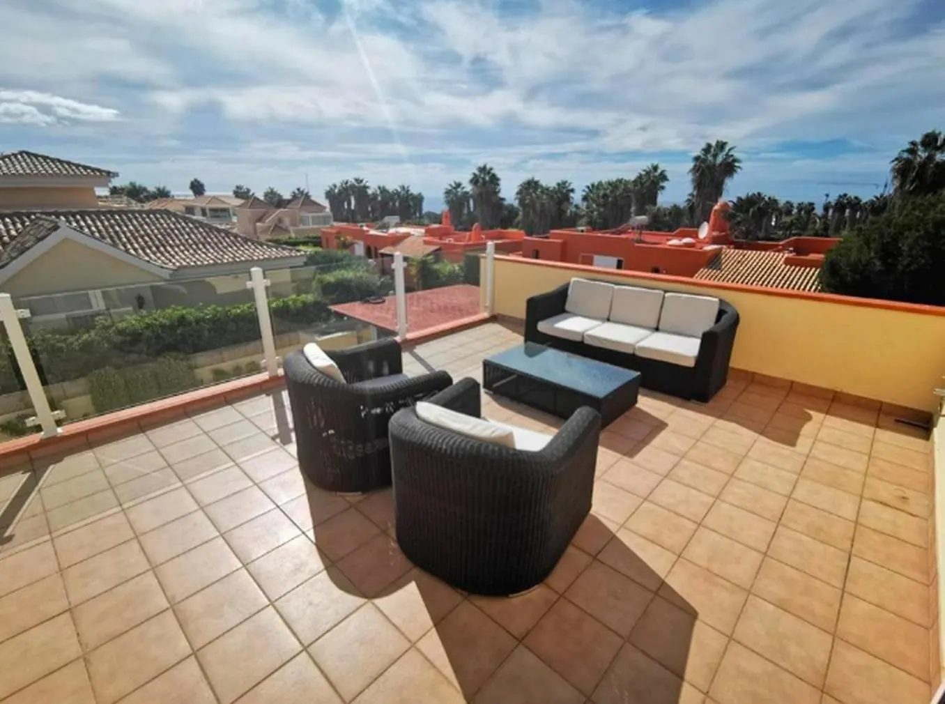 Villa Samarina En La Prestigiosa Zona De La Caleta Golf Costa Adeje